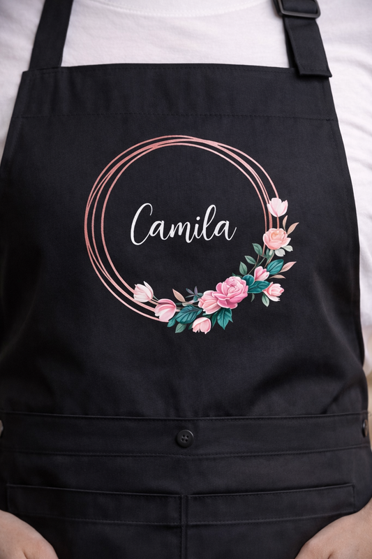 Avental preto personalizado com flores, avental com 2 bolsos, avental de servir personalizado, avental ajustável, presente para o Dia da Mãe, avental unissexo, para ela