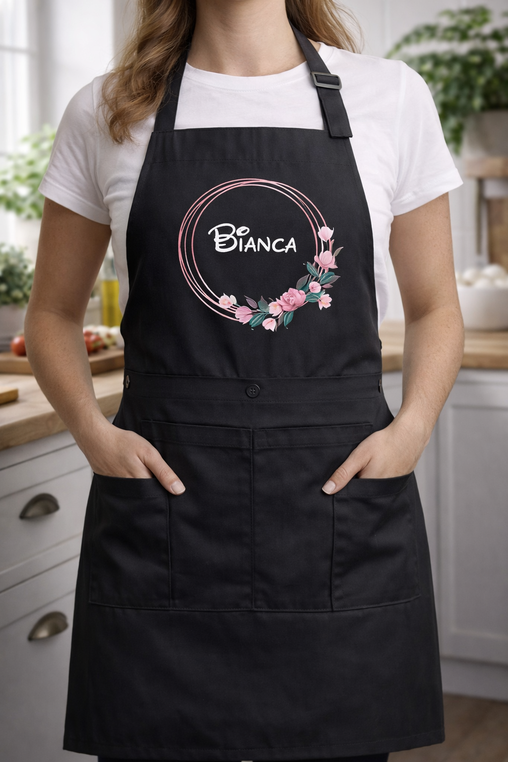 Avental preto personalizado com flores, avental com 2 bolsos, avental de servir personalizado, avental ajustável, presente para o Dia da Mãe, avental unissexo, para ela