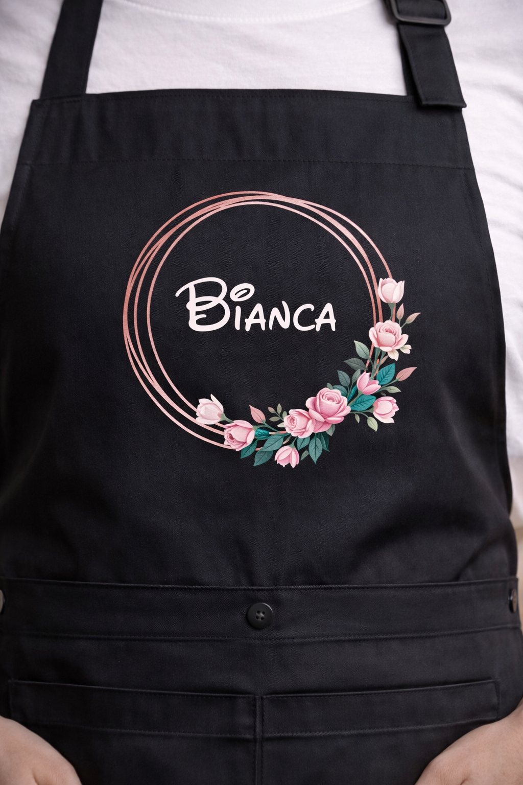 Avental preto personalizado com flores, avental com 2 bolsos, avental de servir personalizado, avental ajustável, presente para o Dia da Mãe, avental unissexo, para ela