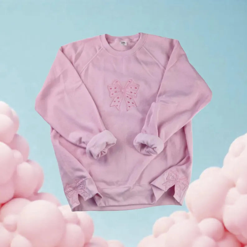 Sweatshirt Light Pink com Bordados de Laços Rosa