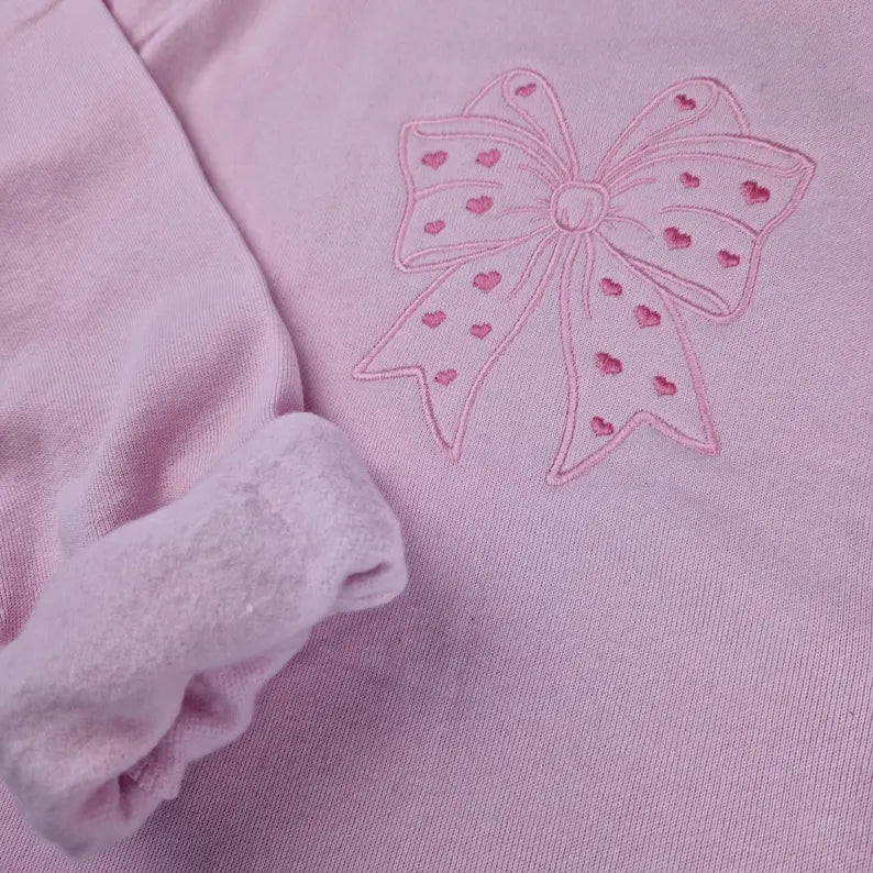 Sweatshirt Light Pink com Bordados de Laços Rosa