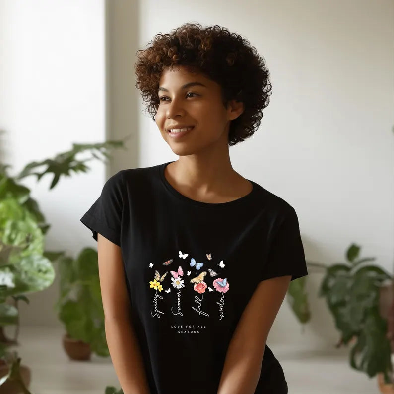 T-shirt com Design de Flores e Estações